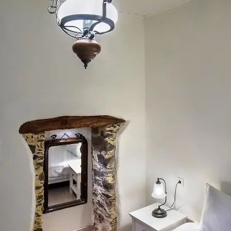 Lejlighed Feneri- Cozy 20' From